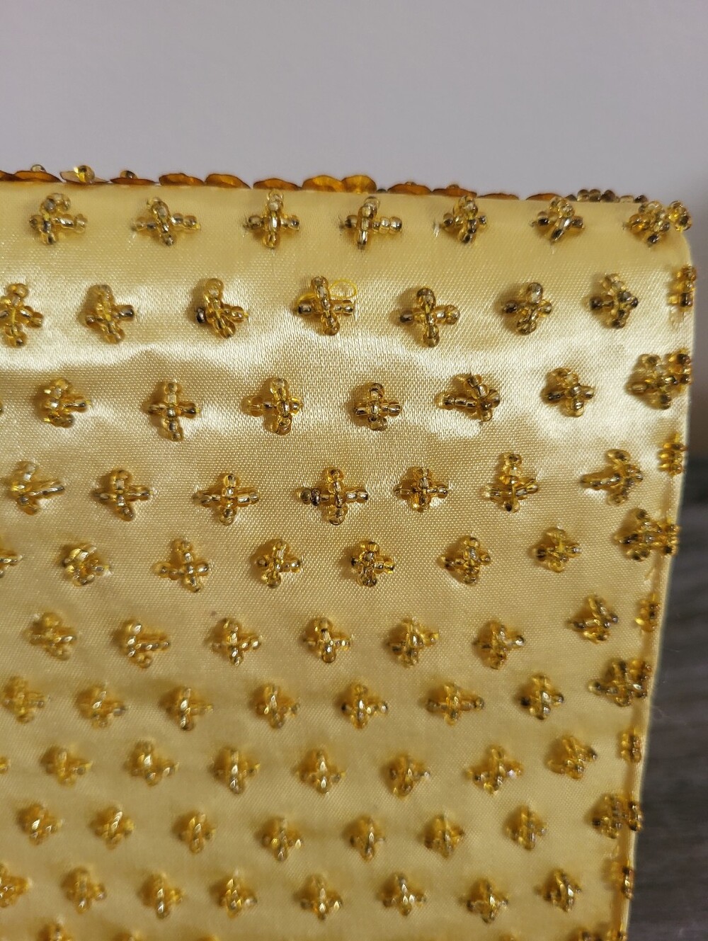 Vintage Richere Gold Sequin Beaded Clutch Bag Hong Kong 1960s - Picture 7 of 13